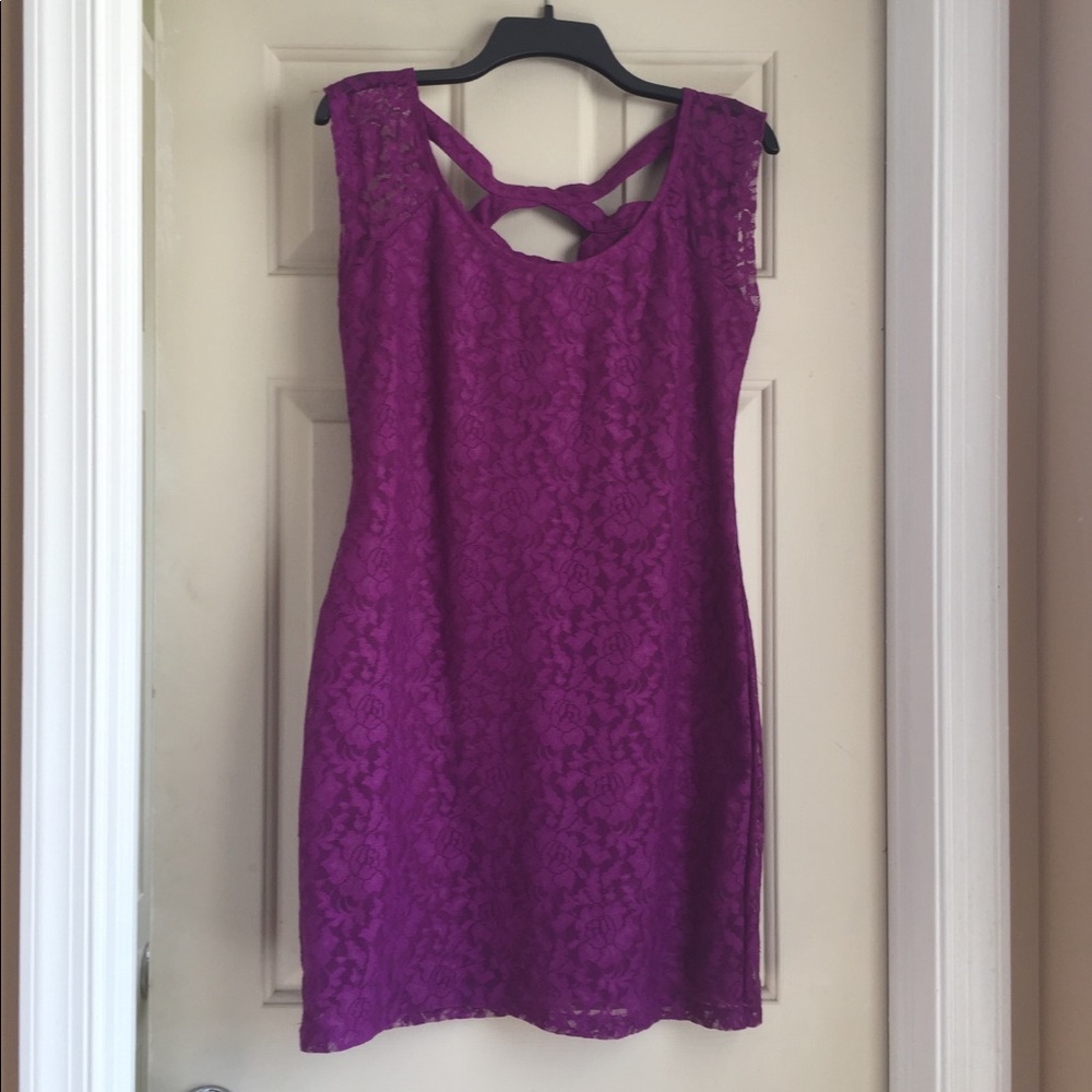 🌸 Billie Body-con Dress 🌸